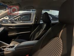 تۆیۆتا کامری